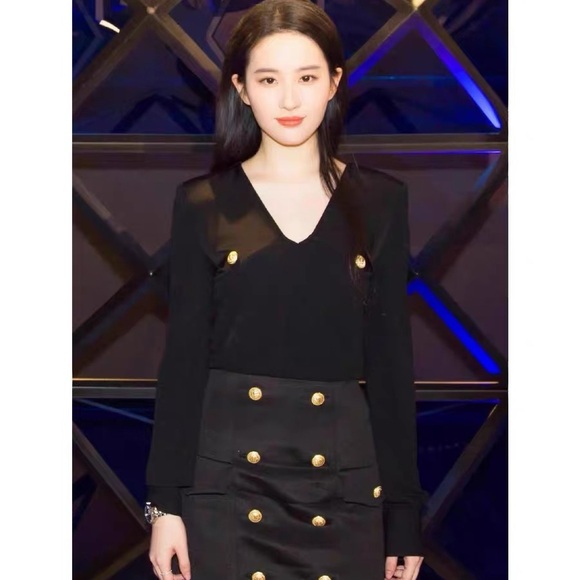 Authentic Balmain Black Long Sleeve Dress with Gold Buttons - Picture 8 of 8